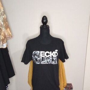 3/$25 Ecko Unltd Black Graphic Novelty T-Shirt Size Large